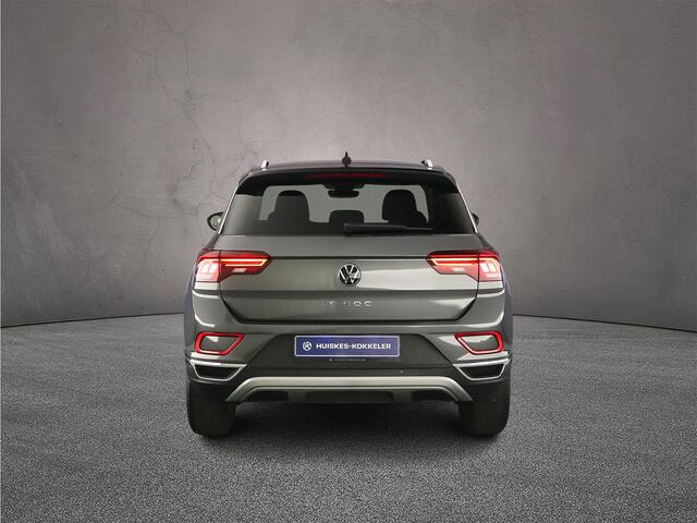 Volkswagen T-Roc Style 1.5 TSI 150pk DSG Automaat Trekhaak, Navigatie, Adaptive cruise control, Parkeersensoren, App connect, Stoelverwarming, LED koplampen