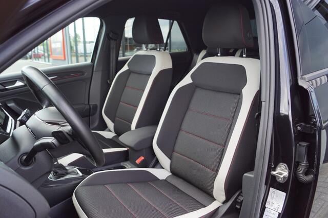 Volkswagen T-Roc 1.5 TSI DSG Sport / Navi / 18 Inch LM/ El. A-Klep/ PDC / slechts 57dkm!
