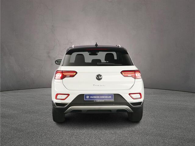 Volkswagen T-Roc Style 1.5 TSI 150pk DSG Automaat Trekhaak, Adaptive cruise control, LED koplampen, Navigatie, Stoelverwarming, Parkeersensoren, App connect