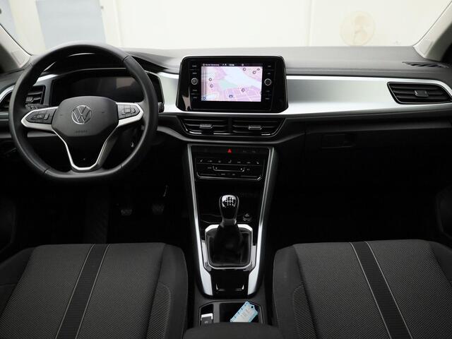 Volkswagen T-Roc 1.0TSI/116PK Life · Apple/Android Car Play · Stoelverwarming · LED · Garantie tot november 2026