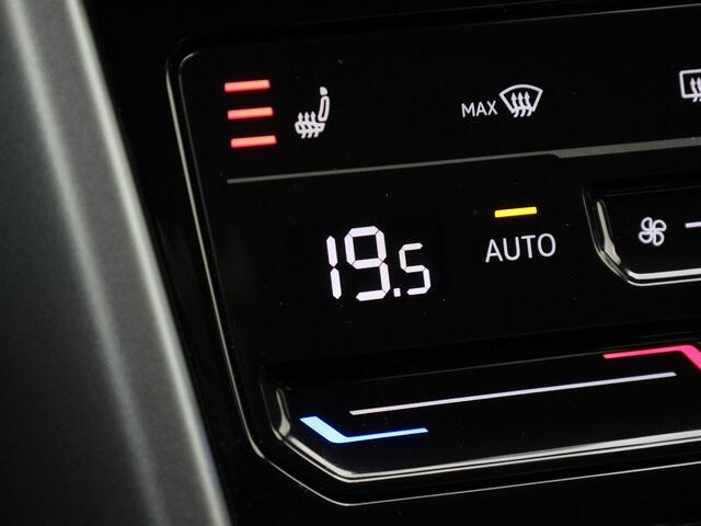 Volkswagen T-Roc 1.0TSI/116PK Life · Apple/Android Car Play · Stoelverwarming · LED · Garantie tot november 2026