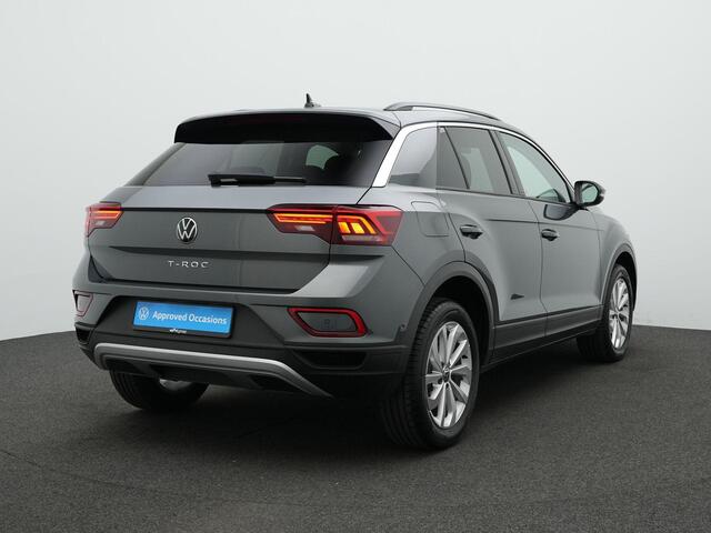 Volkswagen T-Roc 1.5 TSI 150 pk DSG Life Edition | Achteruitrijcamera | Navigatie | Adaptive Cruise