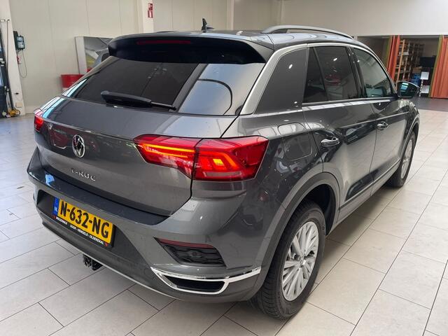 Volkswagen T-Roc 1.0 TSI Style [ CLIMATE CONTROL | APPLE CARPLAY / ANDROID AUTO |