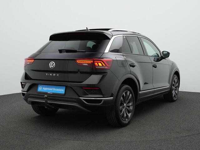 Volkswagen T-Roc 1.5 TSI 150 pk DSG Sport | Panoramadak | Trekhaak | Achteruitrijcamera | Adaptive Cruise | LED Plus koplampen