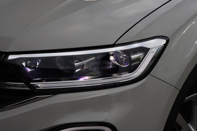 Volkswagen T-Roc 1.5 TSI Style | Camera | ACC | DAB | Fabrieksgarantie |