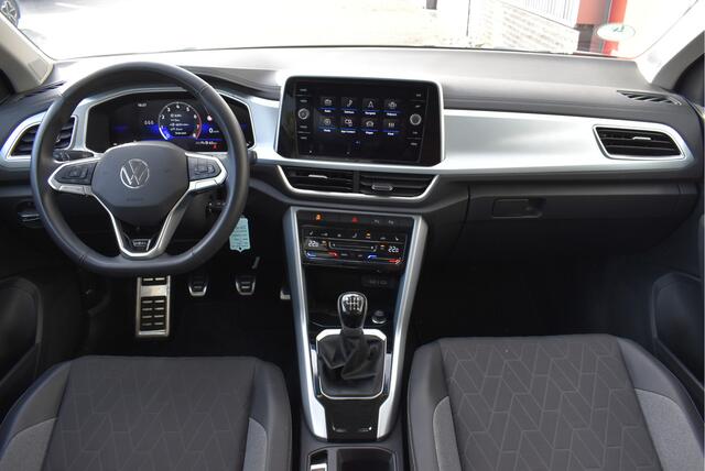Volkswagen T-Roc 1.0 TSI Edition Goal Virtual cockpit, Adaptive cruise, Stoelverwarming, Carplay, Parkassist