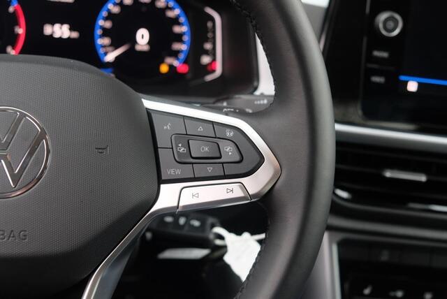 Volkswagen T-Roc 1.5 TSi 150pk DSG Life Business | App Connect | Climate | Adaptive Cruise | Stoelverwarming | Camera | PDC | Trekhaak