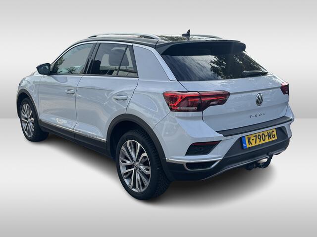 Volkswagen T-Roc 1.5 TSI Sport / Trekhaak / Camera / Virtual Cockpit / CarPlay / 18'' / Beats Audio / Dodehoek / DAB / Stoelverwarming / ACC