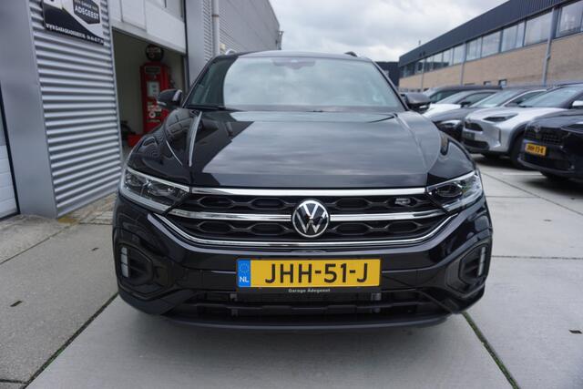 Volkswagen T-Roc 1.5 TSI R-Line |Carplay|Camera|Dodehoek|E.a.klep|Stoelverw|PDC V+A|