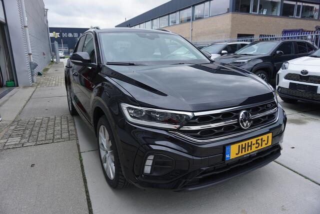 Volkswagen T-Roc 1.5 TSI R-Line |Carplay|Camera|Dodehoek|E.a.klep|Stoelverw|PDC V+A|