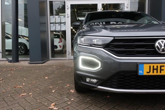 Volkswagen T-Roc 1.5 TSI 150PK, Dode Hoek Monitor, Apple Carplay/ Android Auto, Navi, etc.
