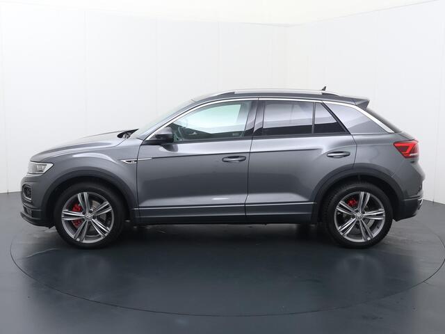 Volkswagen T-Roc 1.5 TSI Sport Business R | 150 PK | Multifunctioneel stuurwiel | Stoelverwarming | Trekhaak |