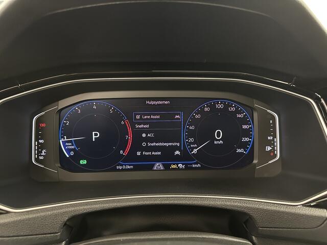 Volkswagen T-Roc 1.5 TSI Sport | Panoramadak | Beatsaudio | Camera |