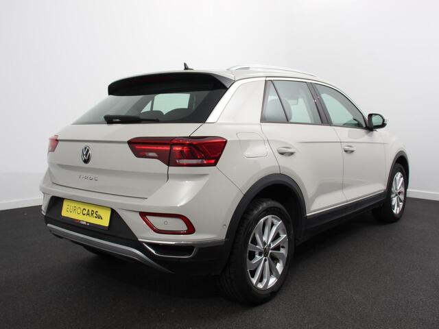 Volkswagen T-Roc 1.5 TSI 150PK DSG Style | Navigatie | Apple Carplay/Android Auto | Camera | Parkeersensoren | Adaptive Cruise Control | Dodehoek Assistent | Elektrische achterklep | Stoel- en stuurverwarming | Full Led | Climate Control | Lichtmetalen velgen