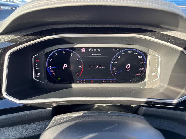 Volkswagen T-Roc 1.5 TSI R-Line | Led | 18 inch | Keyless