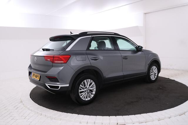 Volkswagen T-Roc 1.6 TDI Style Navigatie, Airco, Cruise.