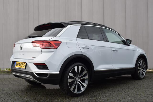 Volkswagen T-Roc 2.0 TSi 190pk Automaat 4Motion Sport LED | Panoramadak | Virtual | Beats Audio | Carplay | 19 Inch LMV