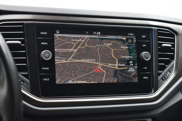 Volkswagen T-Roc 1.0 TSI Style Navigatie | Carplay | Adaptieve Cruise | 12 mnd BOVAG garantie | Whatsapp 06-53188999
