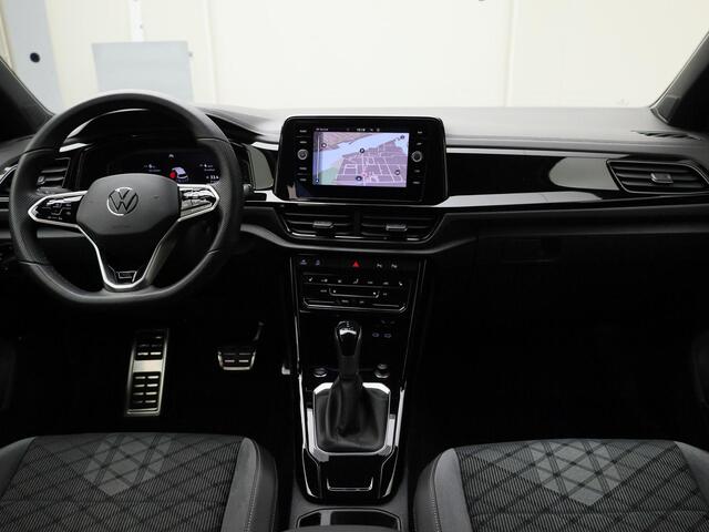 Volkswagen T-Roc 1.5TSI/150PK R-Line Black Style DSG · Panoramadak · Apple/Android Car Play · Camera · Navigatie · Elektrische kofferbak · 19'' velgen ·