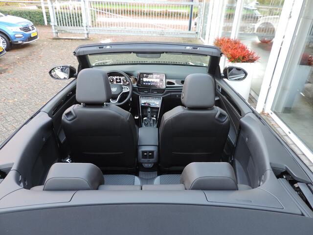 Volkswagen T-Roc Cabrio 1.5 TSI R-Line Black Style DSG (Nw. model) - IQ Drive Pakket | Camera | Beats | Travel Assist | Sportpakket | CarPlay