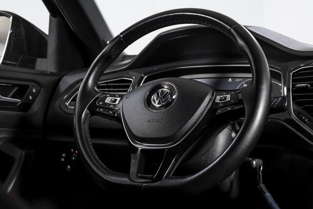 Volkswagen T-Roc 2.0 TSI 190 PK 4Motion Sport - Automaat Orig. NL | S/K-Panodak | Adapt. Cruise | Stoelverw. | PDC | NAV + App. Connect | ECC | Afn. Trekhaak | DAB | LM 17" |