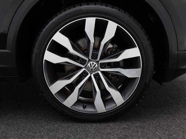 Volkswagen T-Roc 1.0 TSi 115 Pk Style | Panoramadak | Cruise Control | Bluetooth | Navigatie | Camera | 19 inch | 81.010 Km!!