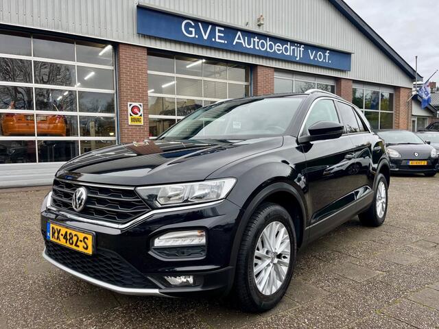 Volkswagen T-Roc 1.5 TSI STYLE NL AUTO NAP LOGISCH 150PK