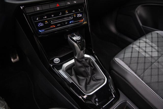 Volkswagen T-Roc 1.5 TSI R-Line Edition , Panoramadak, Adap. cruise,