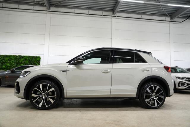 Volkswagen T-Roc 1.5 TSI R-Line * IQ Light - 19" - Navi Pro - Camera - ACC - App - 1e Eig *