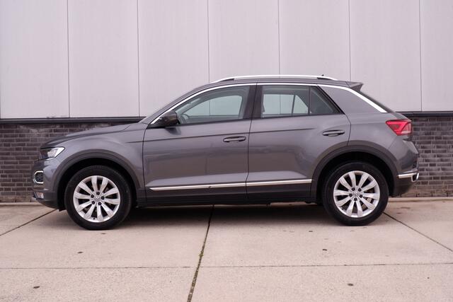 Volkswagen T-Roc 1.5 TSI Sport LED | Trekhaak | Carplay | Camera | Virtual Cockpit | PDC