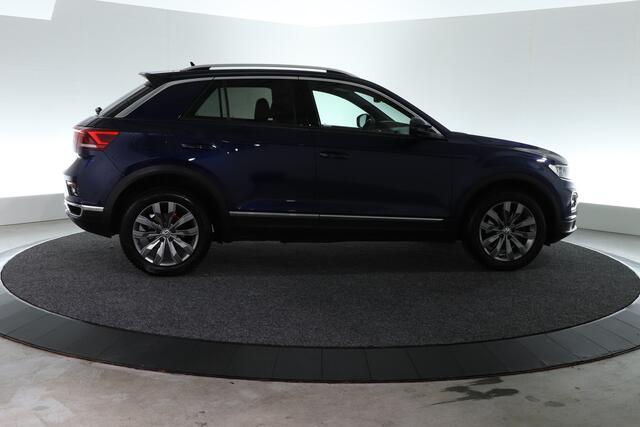 Volkswagen T-Roc 1.0 TSI Sport | CARPLAY | CAMERA | STOELVERW. |