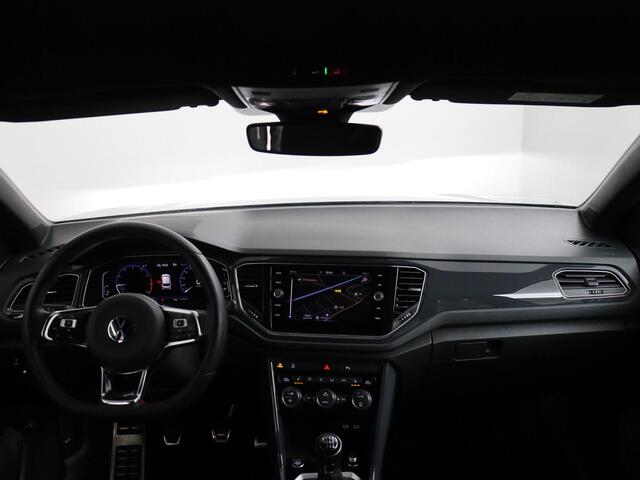 Volkswagen T-Roc 1.5 TSI Sport Business R | Trekhaak | ACC | Camera!