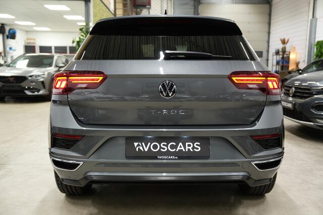 Volkswagen T-Roc 1.5 TSI R-Line * Virtual - Trekhaak - Keyless - Camera - ACC - App - Blind Spot *