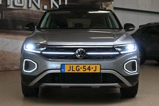 Volkswagen T-Roc 1.5 TSI 150pk Style | Panoramadak | Elek. klep | Trekhaak | 100% (Dealer) onderhouden label