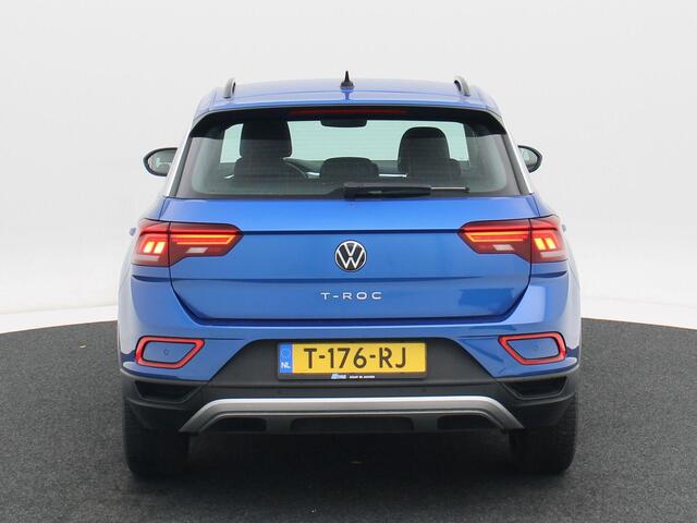 Volkswagen T-Roc 1.0 TSi 110 Pk Life | Adaptive Cruise | Navigatie | CarPlay | Camera | Climate | 25.102 Km!!