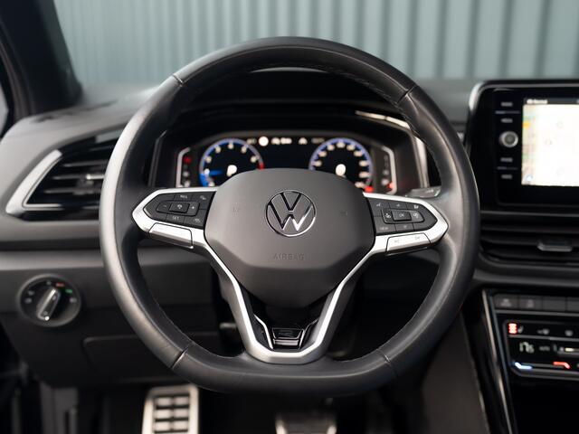 Volkswagen T-Roc 1.5 TSI R-Line Business | Beats | Panodak | IQ Light | Keyless | Side Assist | Elk. A-klep | Trekhaak afnb. | Prijs Rijklaar!!
