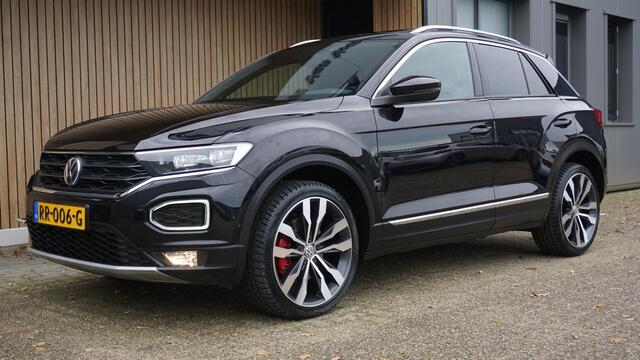 Volkswagen T-Roc 2.0 TSI 190pk DSG 4Motion Sport Pano.Dak 19inch Suzuka Afn-Trekhaak Beats Virtual Cockpit LED *Complete T-Roc* 83850km!