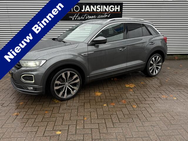 Volkswagen T-Roc 1.5 TSI Sport Als Nieuw!! | Camera | PDC V+A | ACC | Navigatie | Led Koplampen | Beats Geluidssysteem | RIJKLAARPRIJS INCL 12 MAANDEN GARANTIE EN BEURT