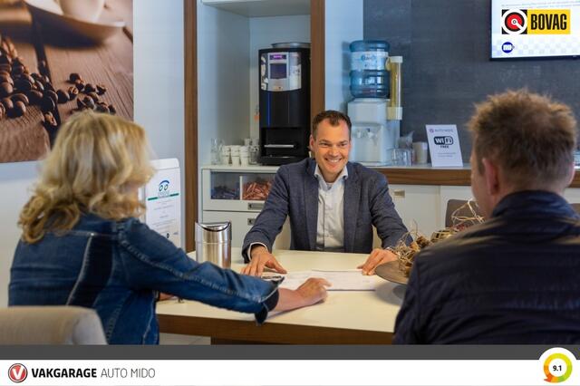 Volkswagen T-Roc 1.5 TSI DSG Automaat Style | Winter pakket | App connect