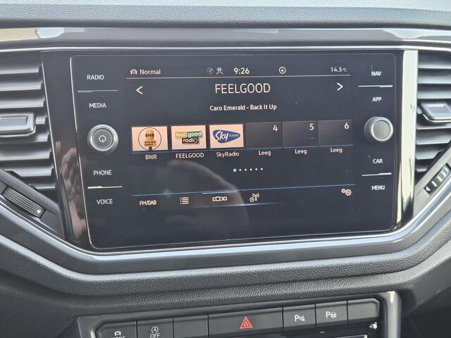 Volkswagen T-Roc 1.5 TSI Automaat Style Business Carplay Stoelvw