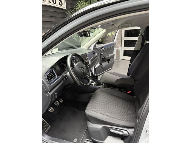 Volkswagen T-Roc 1.0 TSI Style Business