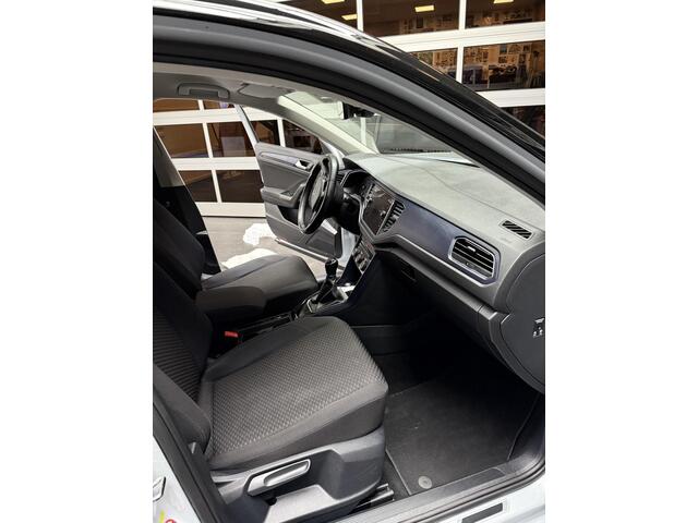 Volkswagen T-Roc 1.0 TSI Style Business