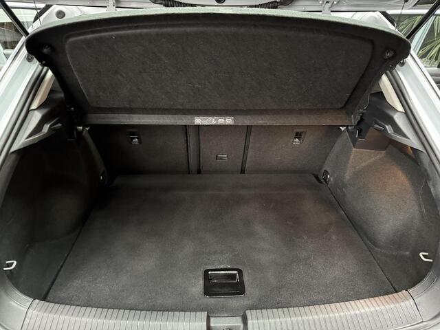 Volkswagen T-Roc 1.0 TSI Style Business