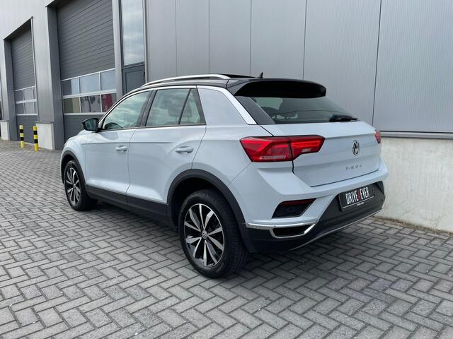 Volkswagen T-Roc 1.0 TSI Sport 11-2018 Full Pano/ACC/ECC/Camera