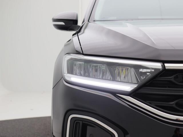 Volkswagen T-Roc Life Edition 1.5 TSI 150 pk | Camera | Keyless | Adaptive Cruise Control | Carplay |