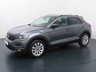 volkswagen-t-roc-1.5-tsi-sport--15