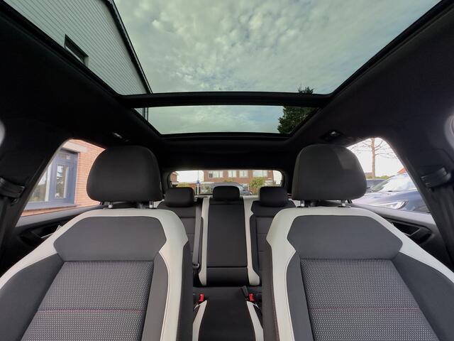 Volkswagen T-Roc 2.0 TSI ACTIE! BETAAL NU 50% 12450 DE REST IN 2JR RENTEVRIJ FINANCIEREN