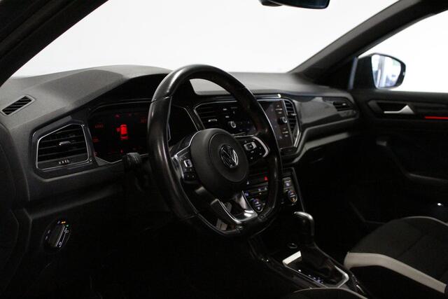 Volkswagen T-Roc 1.5 TSI Sport | CARPLAY | D-GLAS | ACC | CARPLAY | 17'LMV | CLIMA | LED | PDC | SPORT-INT! |