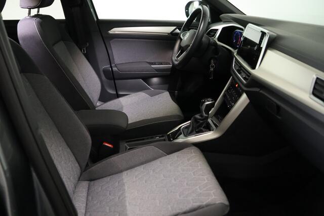 Volkswagen T-Roc 1.5 TSI Move / IQ-LED / Travelassist / CarPlay / Camera