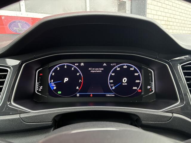 Volkswagen T-Roc 2.0 TSI 4Motion Sport AUTOMAAT / PANORAMADAK / CAMERA / CARPLAY / ACC / DAB+ / STOELVERW / NL-AUTO